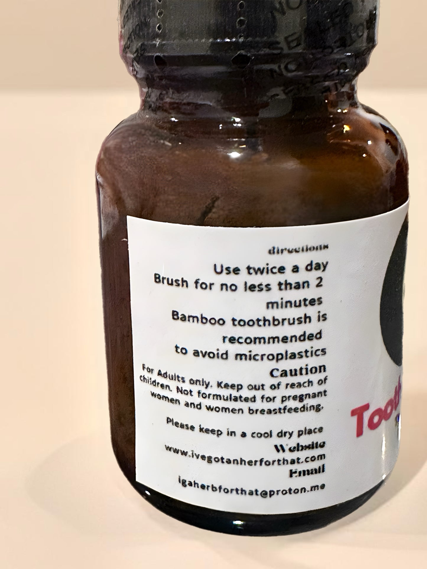 Alkaline tooth powder